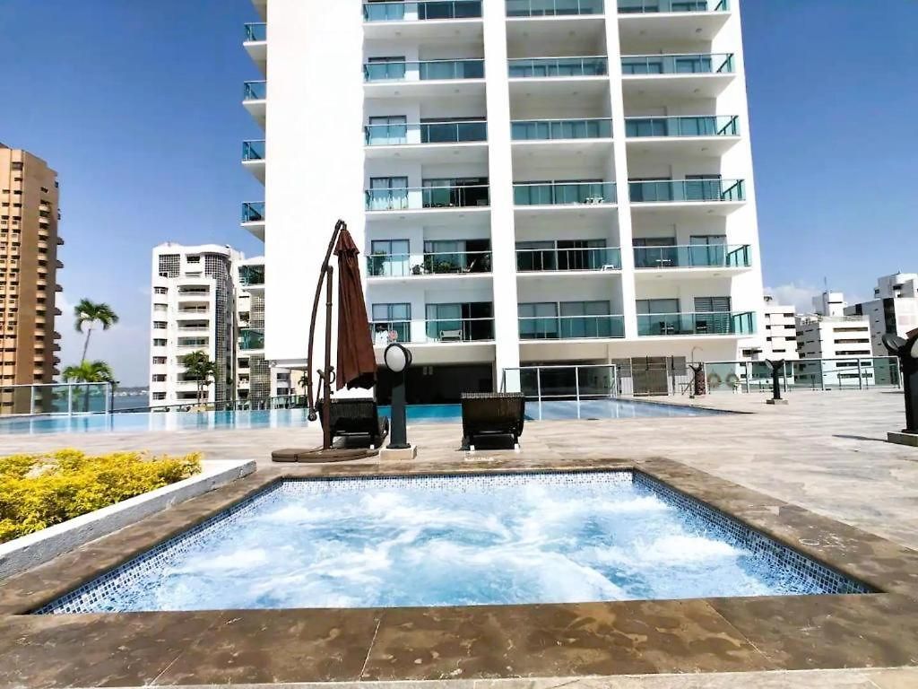 19th Floor Luxury Bay View Cartagena