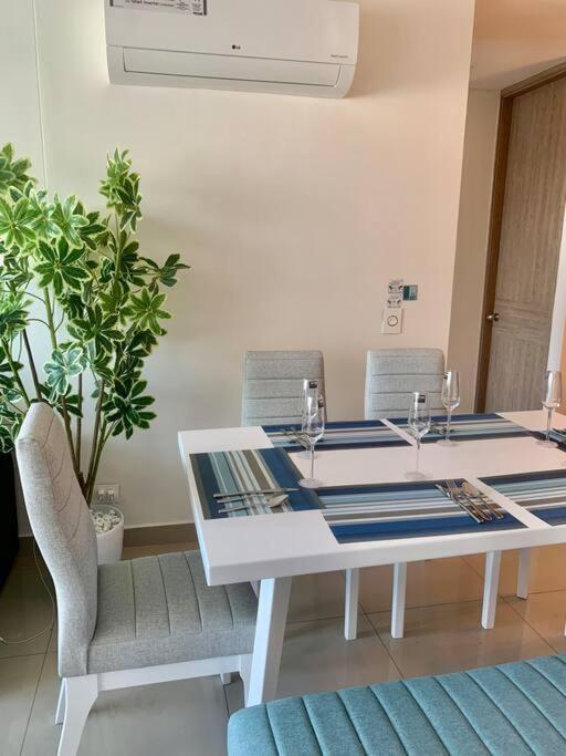 Apartment 19th Floor Luxury Bay View Cartagena